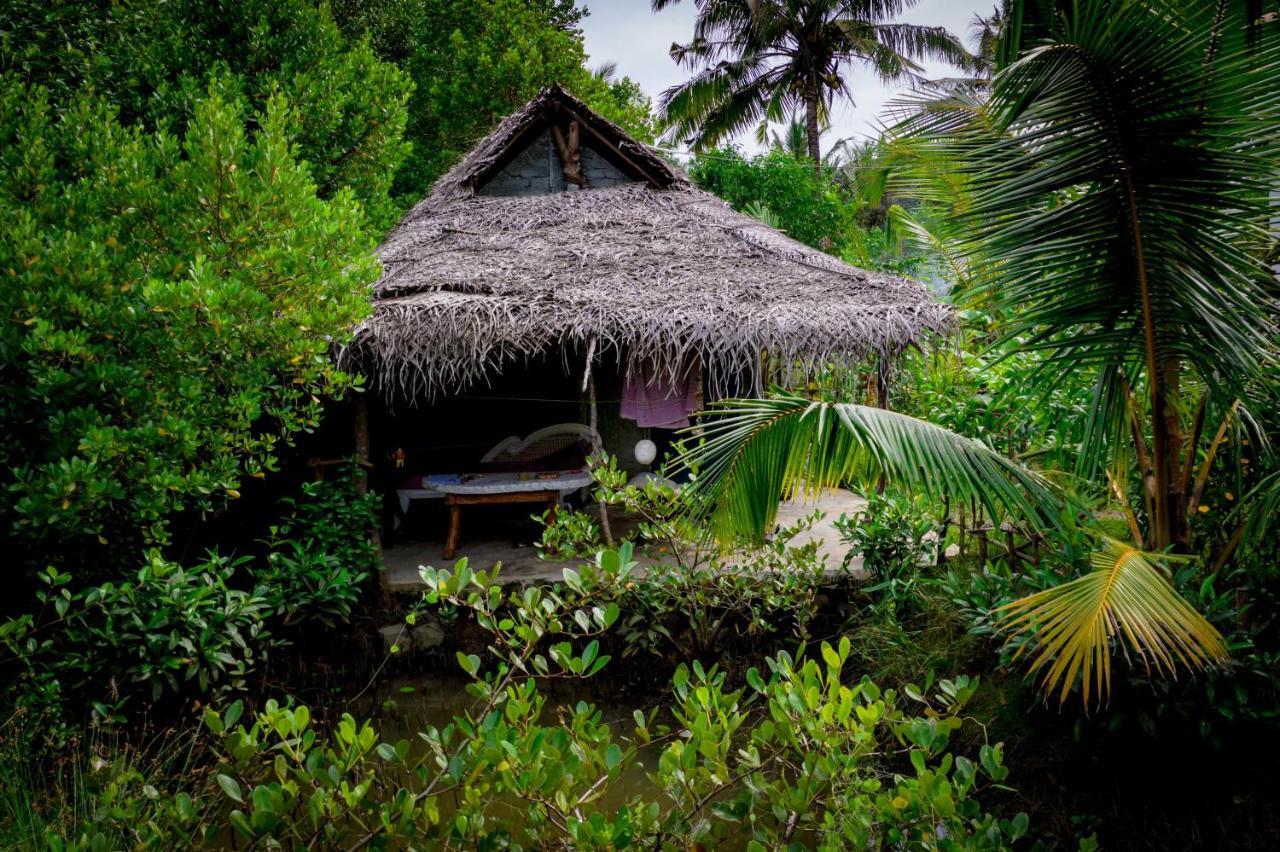 Mermaid Cabana And Tree Houses Tangalle Esterno foto